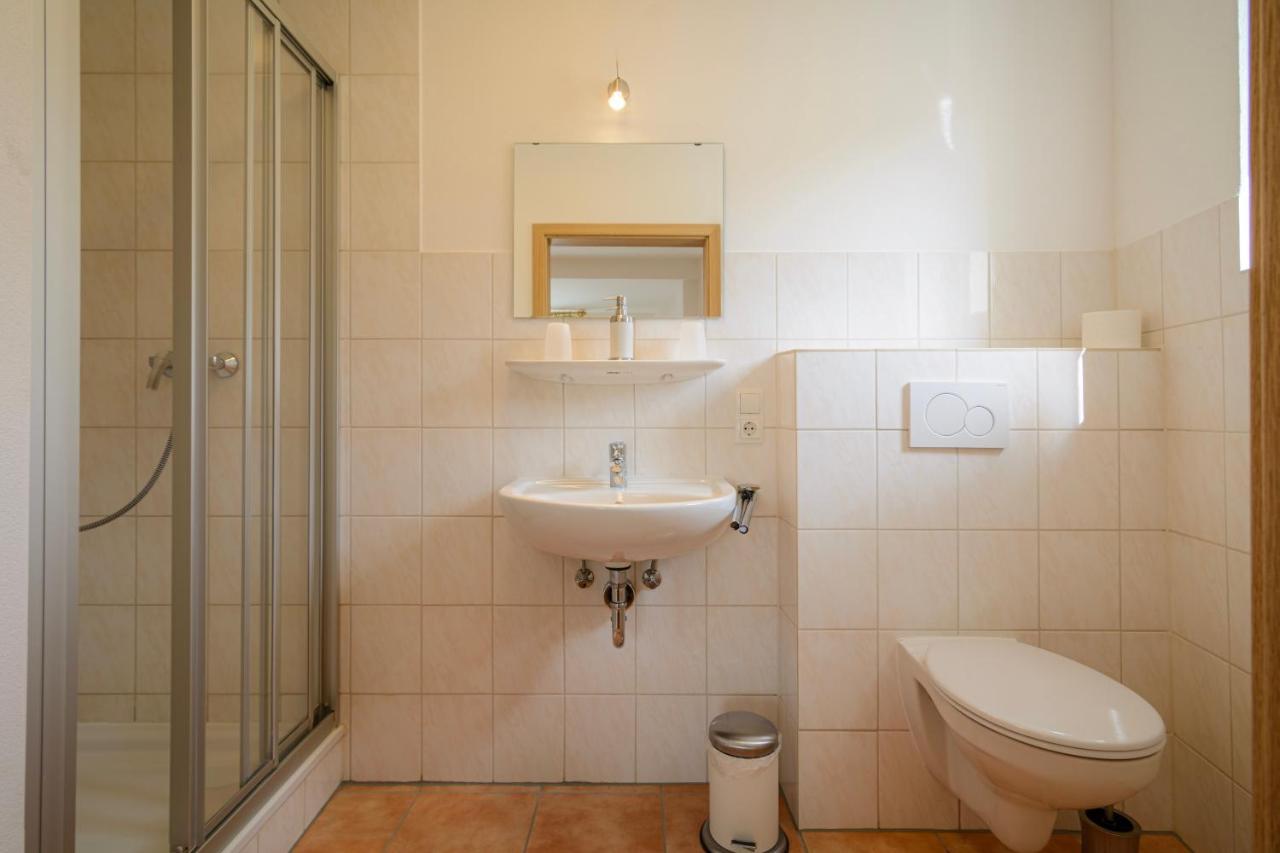 Hotel Zum Engel In Speyer - Roemerberg Berghausen  Luaran gambar