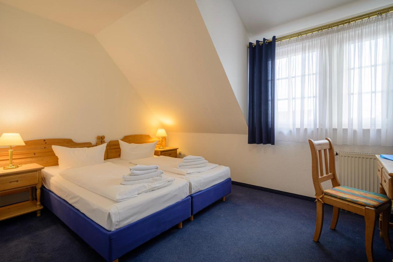 Hotel Zum Engel In Speyer - Roemerberg Berghausen  Luaran gambar