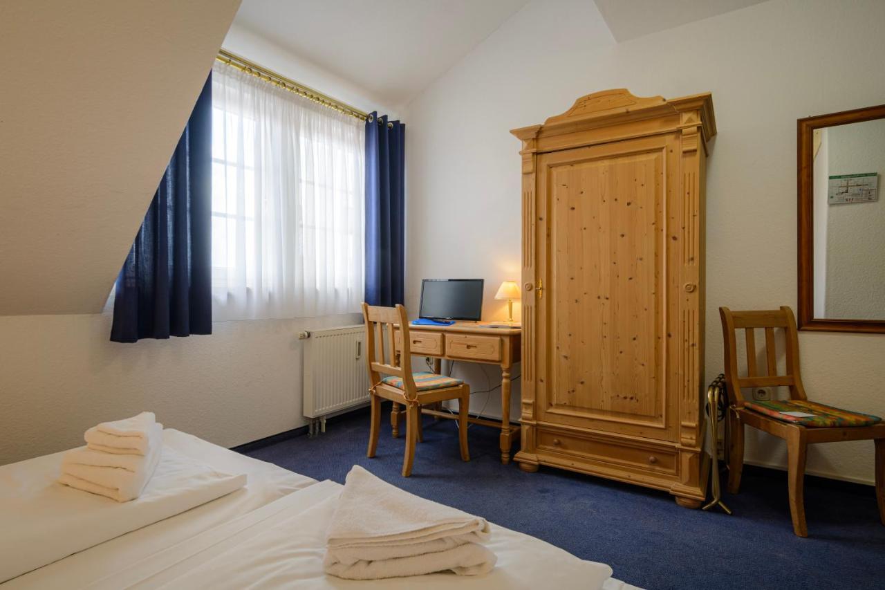 Hotel Zum Engel In Speyer - Roemerberg Berghausen  Luaran gambar