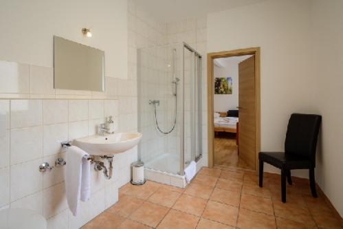 Hotel Zum Engel In Speyer - Roemerberg Berghausen  Luaran gambar